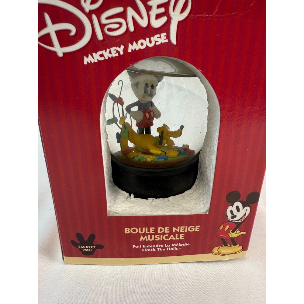 Disney Mickey Mouse & Pluto Musical Snow Globe Deck the Halls Vintage‎